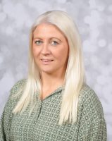 Teaching Assistant - Mrs Knight Teaching Assistant - Mrs Knight