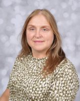 Teaching Assistant - Mrs Wragg Teaching Assistant - Mrs Wragg