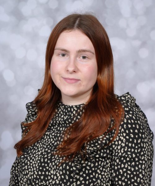 Year 4 Chestnut Class Teacher
